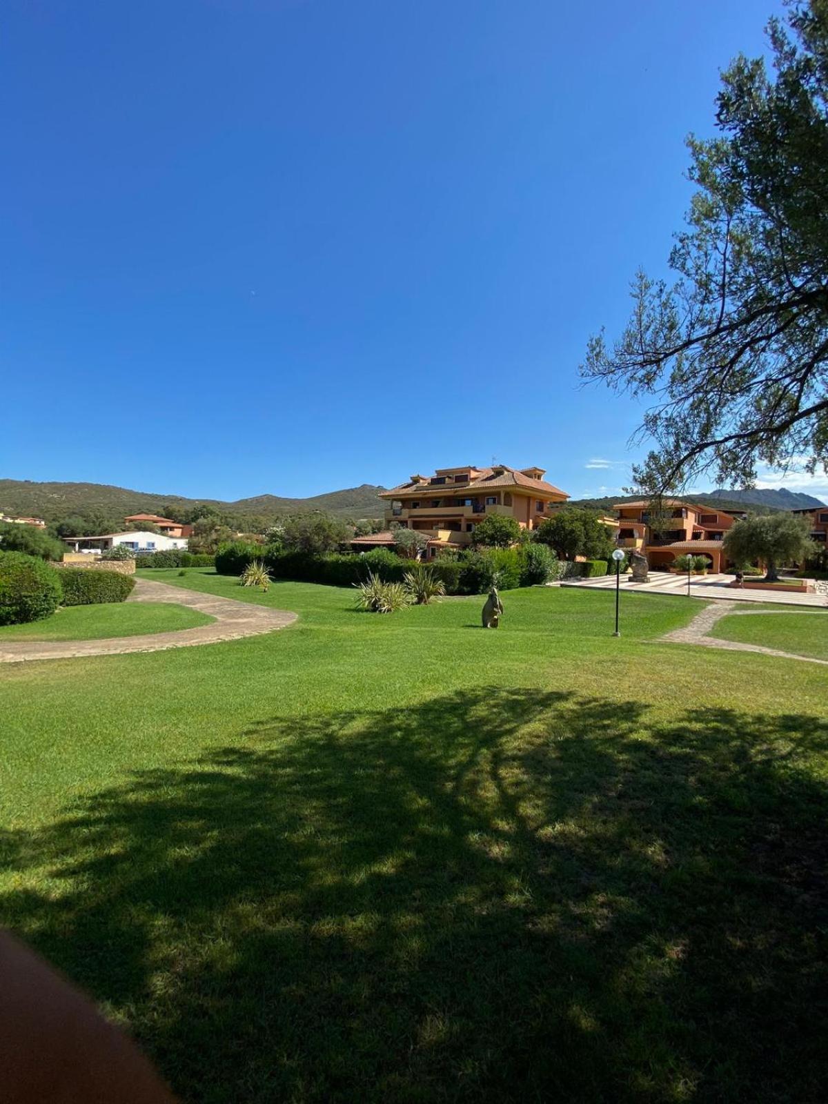 Ampio Trilocale Sul Golfo Di Marinella Villa Marinella  Exterior foto
